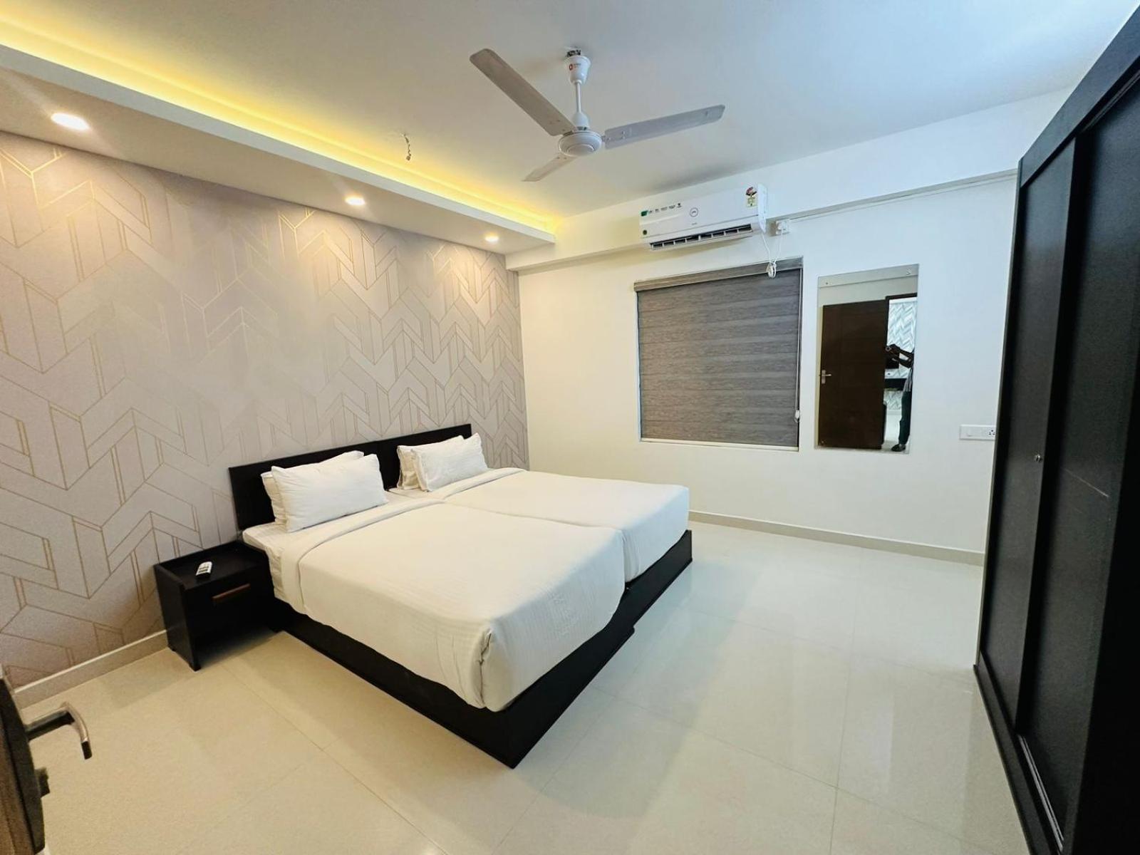 Hotel Nujoom Rooms & Apartments Kochi Zewnętrze zdjęcie
