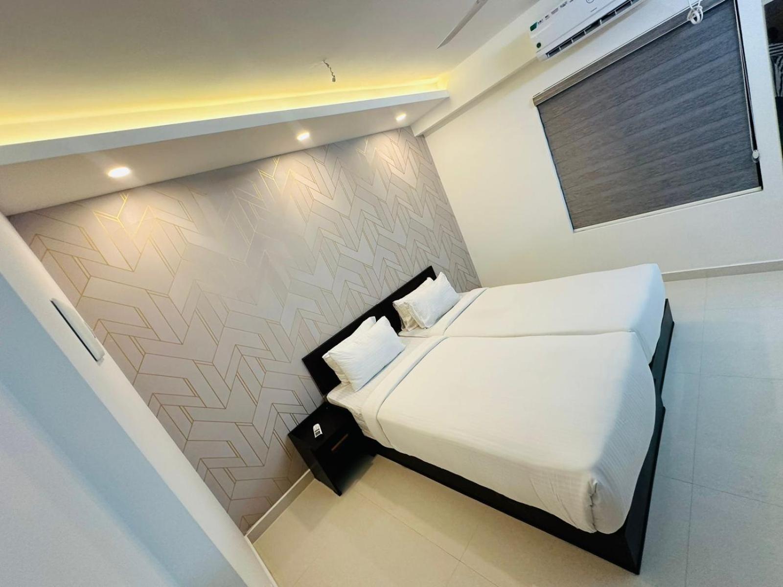 Hotel Nujoom Rooms & Apartments Kochi Zewnętrze zdjęcie